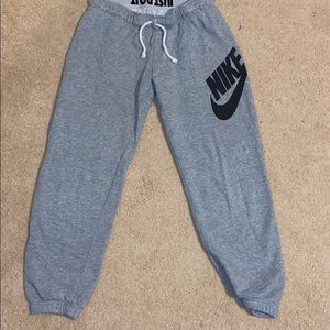 Nike Sweatpants